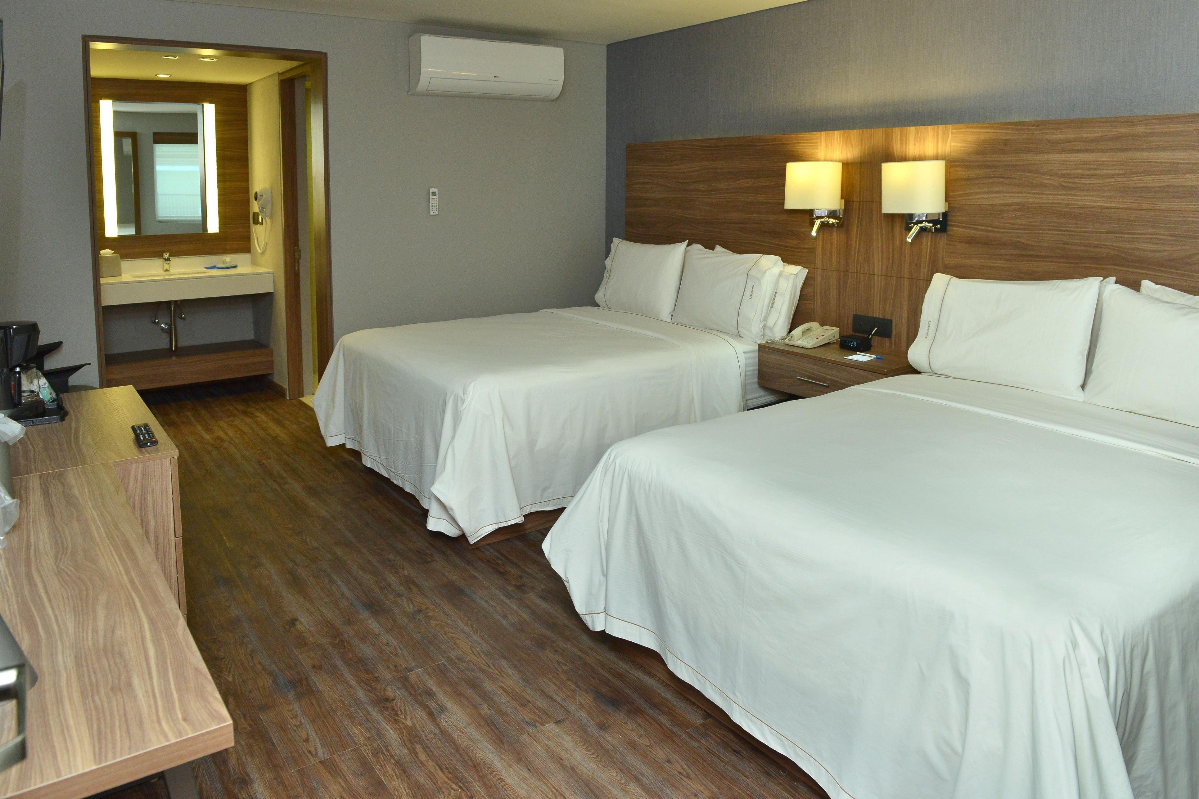 Holiday Inn Express Morelia By Ihg Exterior photo